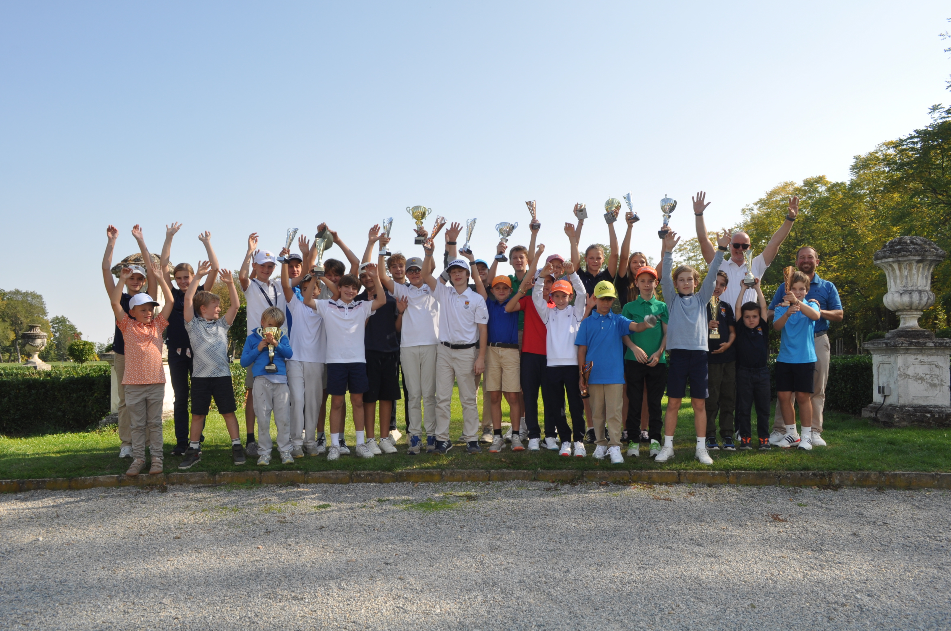 Juniors Tour